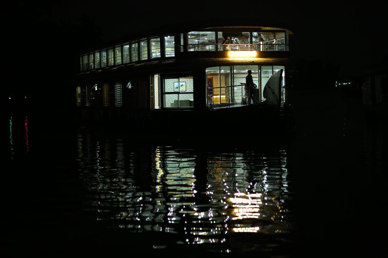 Southern Panorama Houseboats Alappuzha Eksteriør bilde